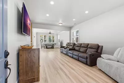 13102 Rivercrest Drive, Waterford, CA 95386 - Photo 3
