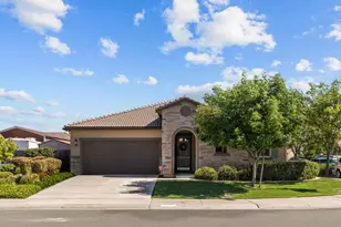 905 Ellis Cir, Galt, CA 95632 - Photo 1