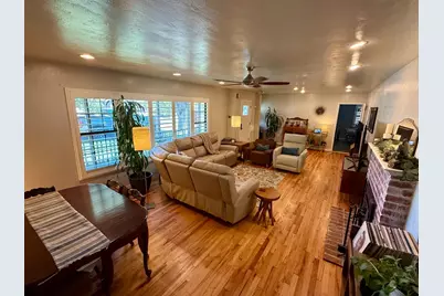 835 Edward, Turlock, CA 95380 - Photo 5