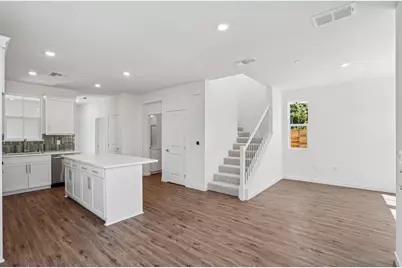 6417 Ventris Walk, Sacramento, CA 95823 - Photo 9