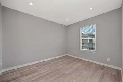 5686 Hillsdale Boulevard, Sacramento, CA 95842 - Photo 17