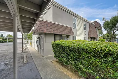 5686 Hillsdale Boulevard, Sacramento, CA 95842 - Photo 3