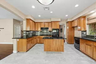 1766 Barossa Way, Roseville, CA 95747 - Photo 11