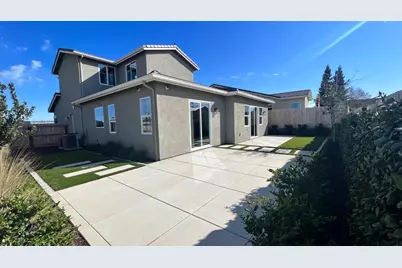 1030 Meadowlands Drive, Oakdale, CA 95361 - Photo 27