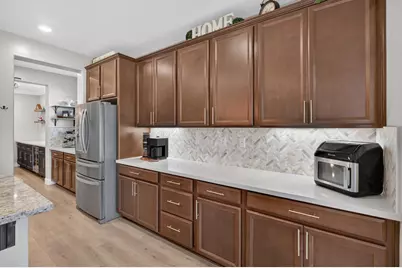 8153 Seahorse Way, Elk Grove, CA 95757 - Photo 33