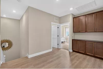 8153 Seahorse Way, Elk Grove, CA 95757 - Photo 41