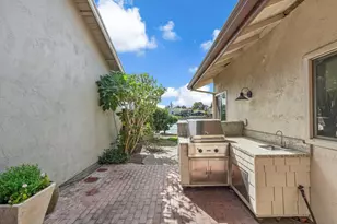 4065 Five Mile Dr, Stockton, CA 95219 - Photo 45