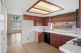 2526 Santos St, Dos Palos, CA 93620 - Photo 11