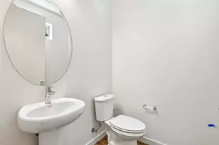 2049 Freya Walk, Sacramento, CA 95835 - Photo 21