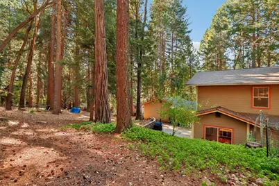 2090 Bourbon Street, Pollock Pines, CA 95726 - Photo 41