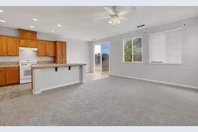 229 Royal River Drive, Yuba City, CA 95991 - Photo 11
