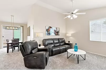 9389 Laguna Pointe Way, Elk Grove, CA 95758 - Photo 3