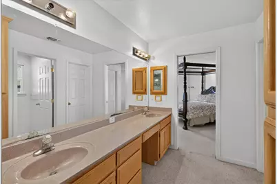 8809 Barrister Lane, Fair Oaks, CA 95628 - Photo 25