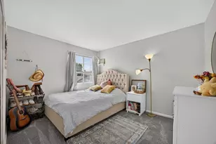 8248 Bedford Cove Way, Sacramento, CA 95828 - Photo 37