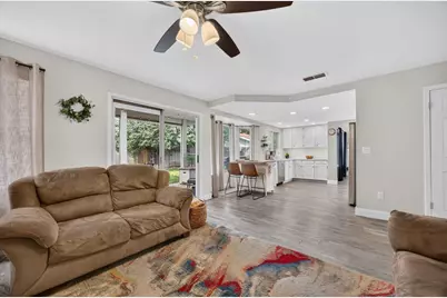8248 Bedford Cove Way, Sacramento, CA 95828 - Photo 19