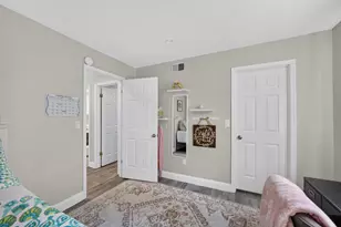 8248 Bedford Cove Way, Sacramento, CA 95828 - Photo 23