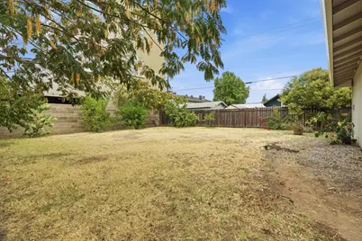 419 E Street, Galt, CA 95632 - Photo 13