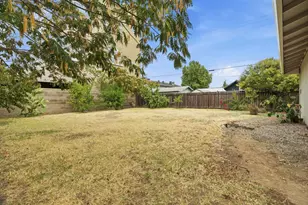 419 E St, Galt, CA 95632 - Photo 13