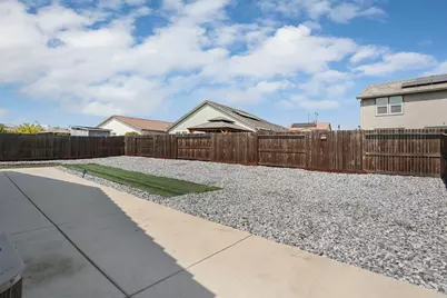 865 Tern Drive, Lathrop, CA 95330 - Photo 29