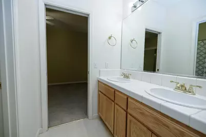 1807 Tartan Road, Turlock, CA 95382 - Photo 45