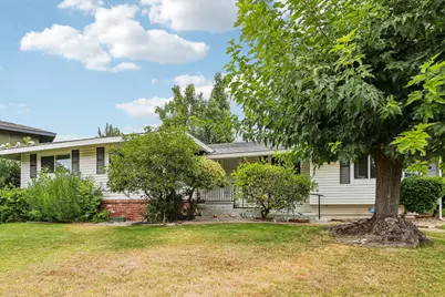 7812 Apple Valley Court, Fair Oaks, CA 95628 - Photo 41