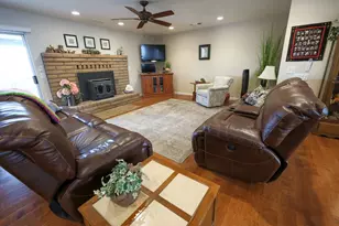 1710 Ave 388, Kingsburg, CA 93631 - Photo 21