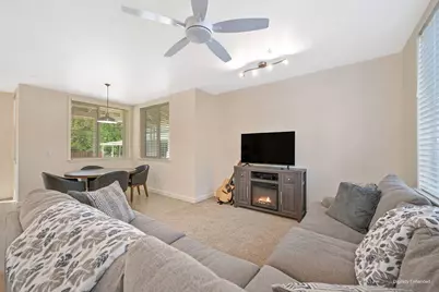 4025 New York Avenue #525, Fair Oaks, CA 95628 - Photo 11