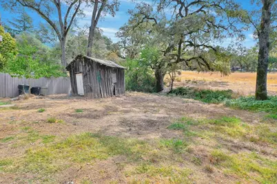 10501 Wolf Drive, Grass Valley, CA 95949 - Photo 19