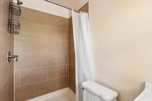 6010 Brett Dr, Sacramento, CA 95842 - Photo 27