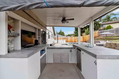 8308 Canyon Oak Drive, Citrus Heights, CA 95610 - Photo 47