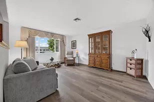 611 Loretto Dr, Roseville, CA 95661 - Photo 9
