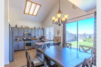 1217 Napa Valley Avenue, Manteca, CA 95336 - Photo 7