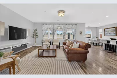 8712 Vizela Way, Elk Grove, CA 95757 - Photo 15