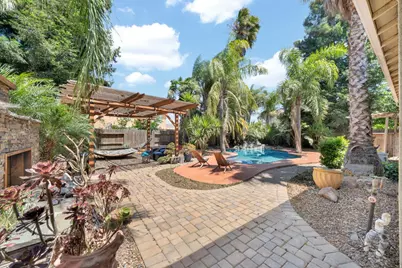 9445 Loire Valley Way, Elk Grove, CA 95624 - Photo 17