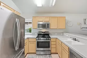 608 Paddlewheel Ct, Roseville, CA 95747 - Photo 11