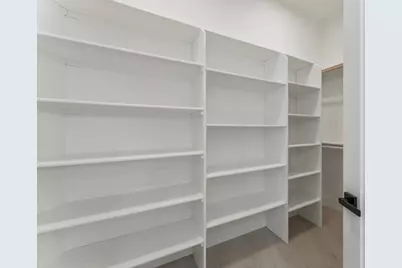 9017 Phoenix Avenue, Fair Oaks, CA 95628 - Photo 19