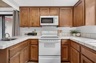 21 Quay Ct, Sacramento, CA 95831 - Photo 25