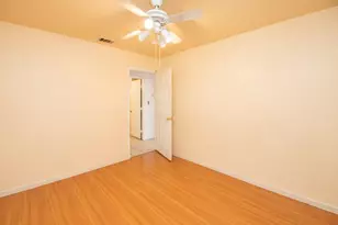 664 Acacia Ave, Sacramento, CA 95815 - Photo 41