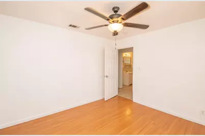 664 Acacia Avenue, Sacramento, CA 95815 - Photo 37