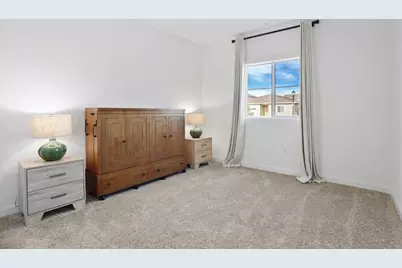 10946 Admiral Cove Way, Stockton, CA 95219 - Photo 17