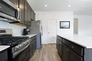 10946 Admiral Cv Wy, Stockton, CA 95219 - Photo 11