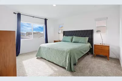 10946 Admiral Cove Way, Stockton, CA 95219 - Photo 25