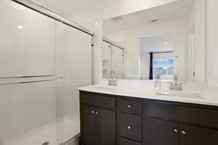 10946 Admiral Cv Wy, Stockton, CA 95219 - Photo 27