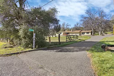 20200 Tuolumne Road, Tuolumne, CA 95379 - Photo 3