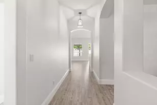 1872 San Esteban Cir, Roseville, CA 95747 - Photo 11