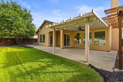 1872 San Esteban Circle, Roseville, CA 95747 - Photo 19