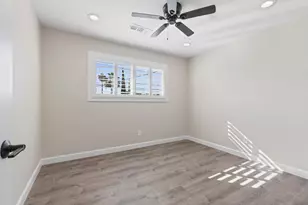 632 Lenore Dr, Modesto, CA 95351 - Photo 17