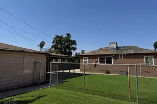 1115 Dellavalle Ave, Madera, CA 93638 - Photo 17