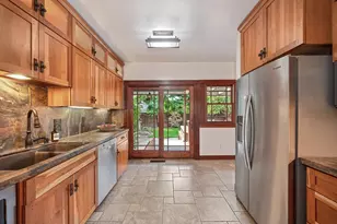 1038 33rd St, Sacramento, CA 95816 - Photo 13