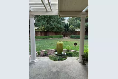 2670 Baybridge Court, Sacramento, CA 95833 - Photo 5